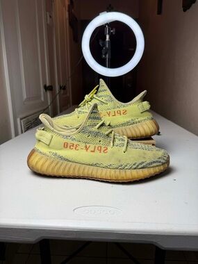 adidas Yeezy Boost 350 V2 Semi Frozen Yellow Sz 12 cooked beat damaged